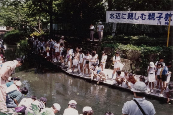 水辺に親しむ親子教室の写真